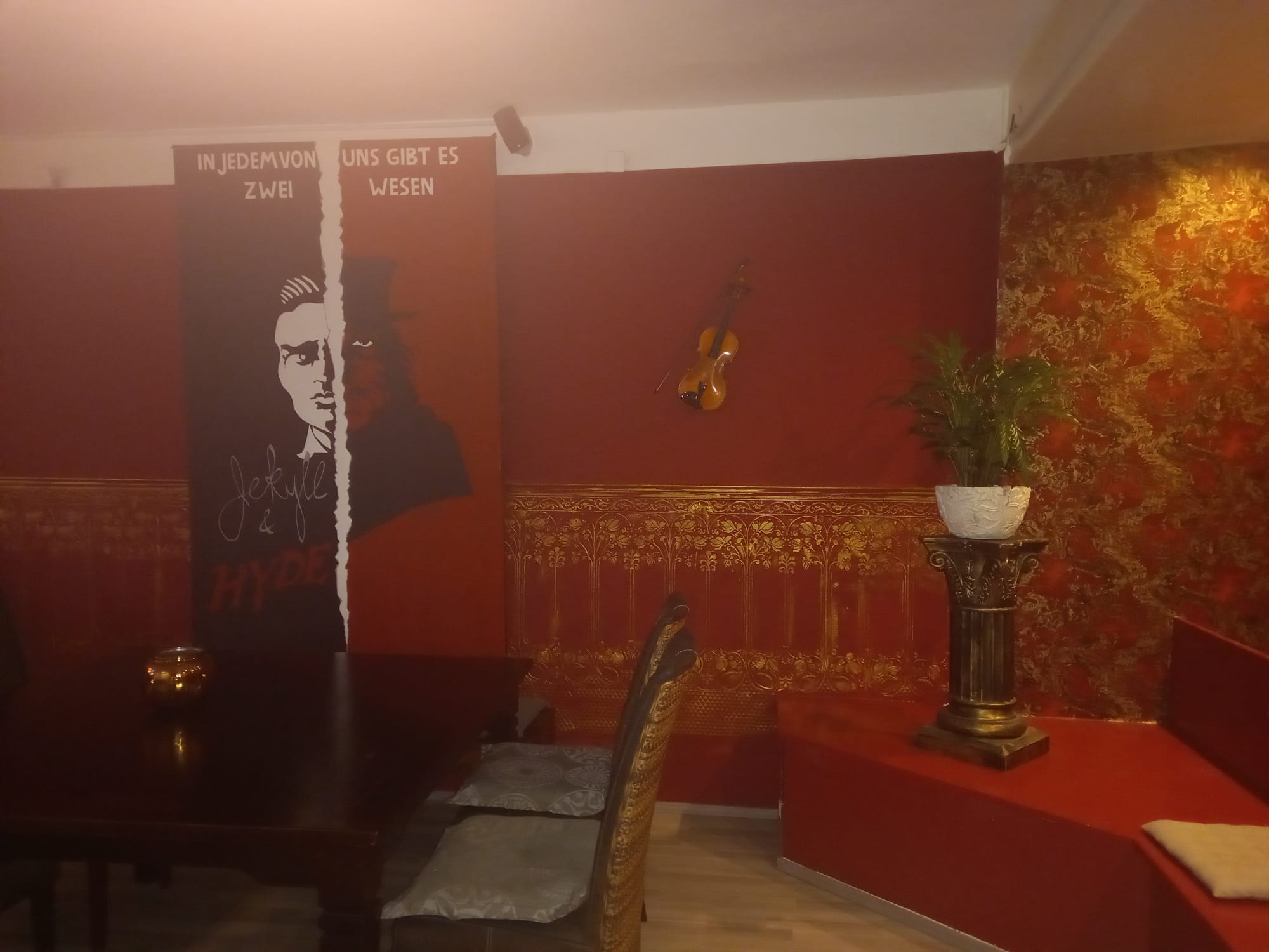 Innenraum der Kneipe