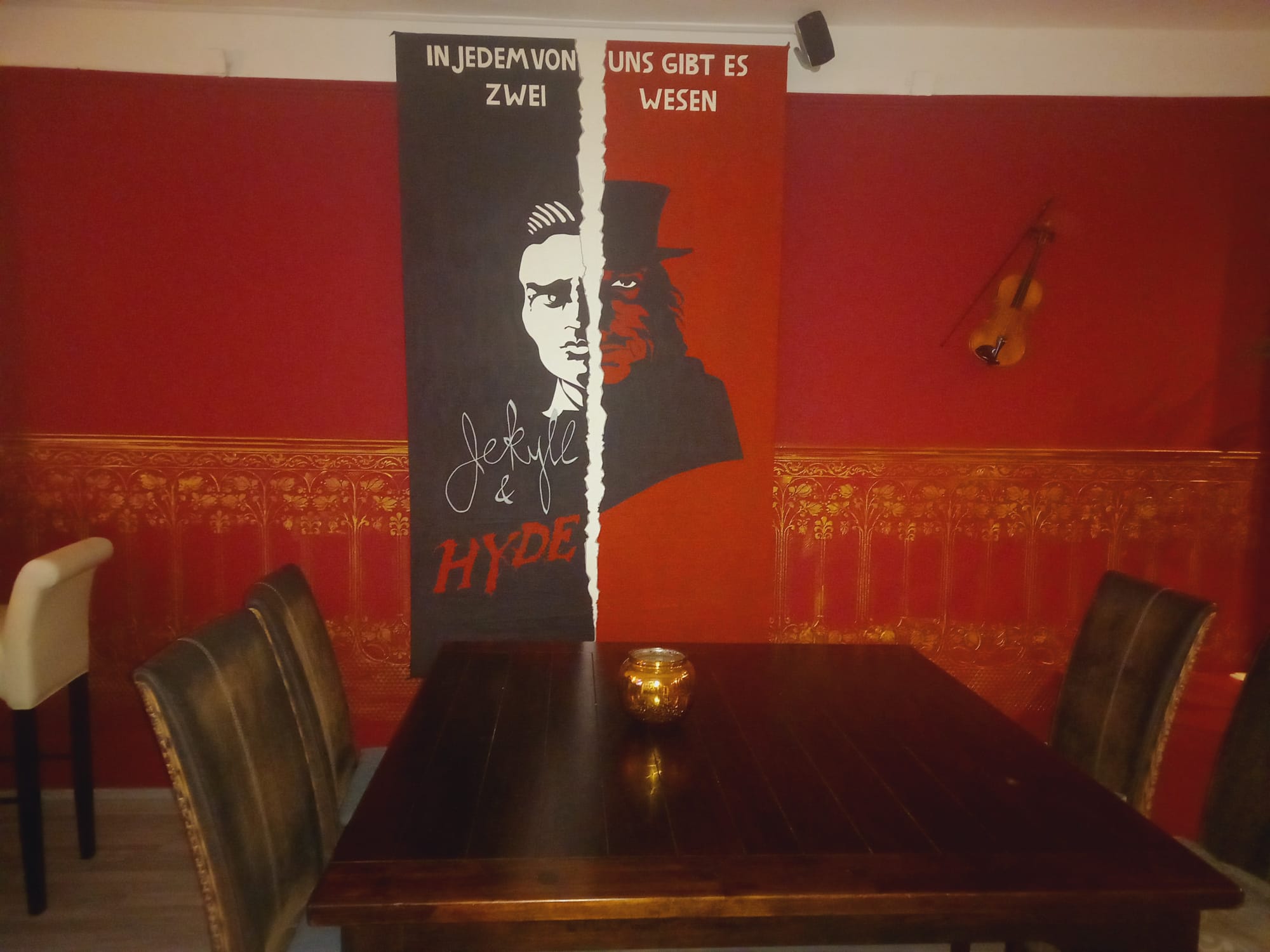 Sitzecke in der Kneipe